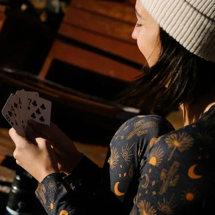 Evie Raglan LITE Top - Women's