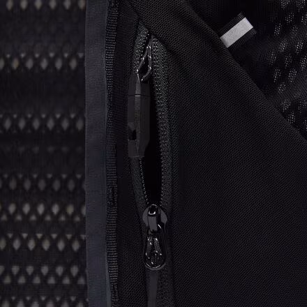 Distance 22L Backpack