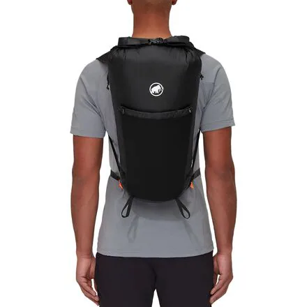 Aenergy 18L Daypack