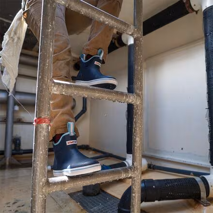 Ankle 6in Deck Boot - Women's