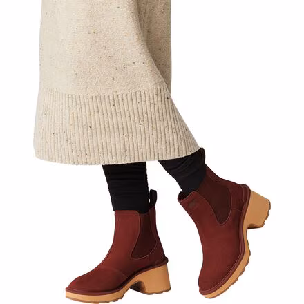 Hi-Line Heel Chelsea Boot - Women's