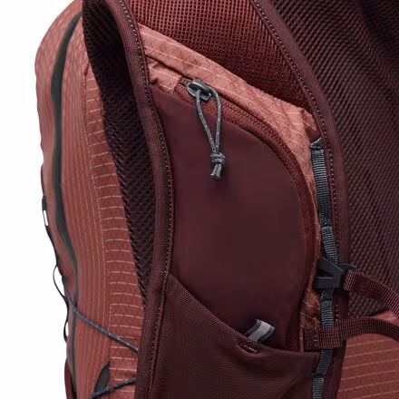 Pursuit 15L Backpack - Women's