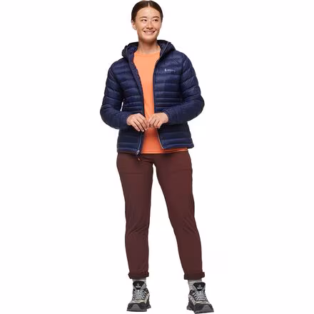 Fuego Hooded Down Jacket - Women's