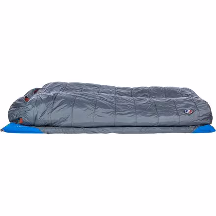Dream Island Double Sleeping Bag: 20F Synthetic