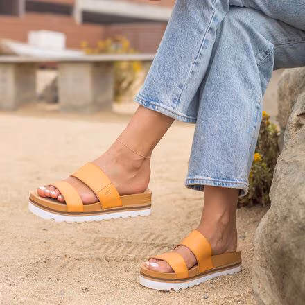 Cushion Vista Hi Sandal - Women's