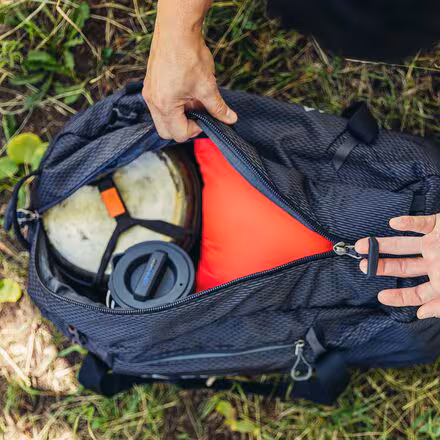 Supply 40L Duffel Bag