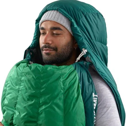 Ascent Sleeping Bag: 30F Down