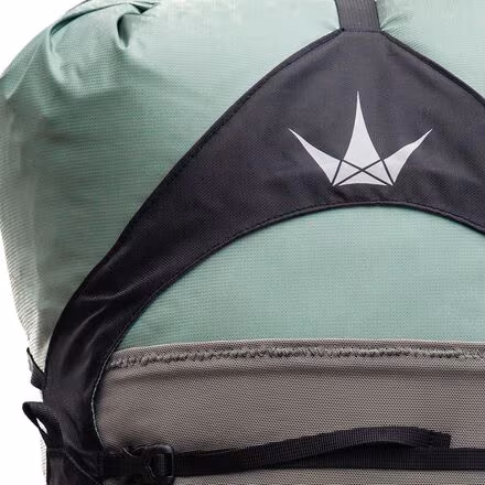 Crown 3 60L Backpack - Women's