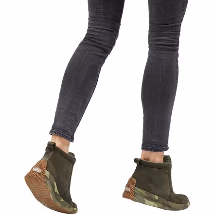 Out N About Plus Mid Shoe - Women's