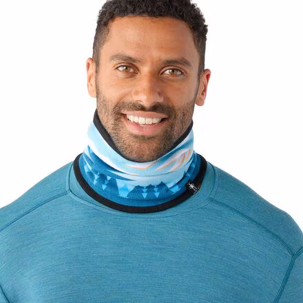 Chasing Mountains Print Neck Gaiter