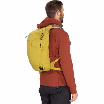 Glade 12L Backpack