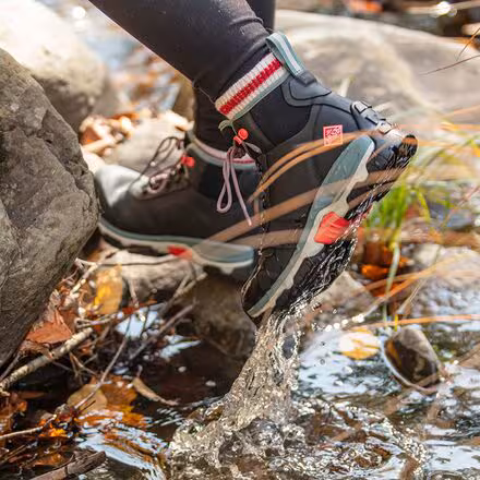 Apex Lace Up Boot - Women's