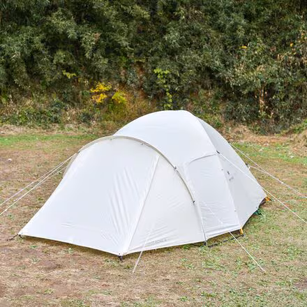 Amenity Dome Tent: 4-Person 3-Season