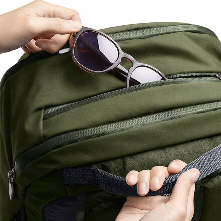 Transit 28L Backpack