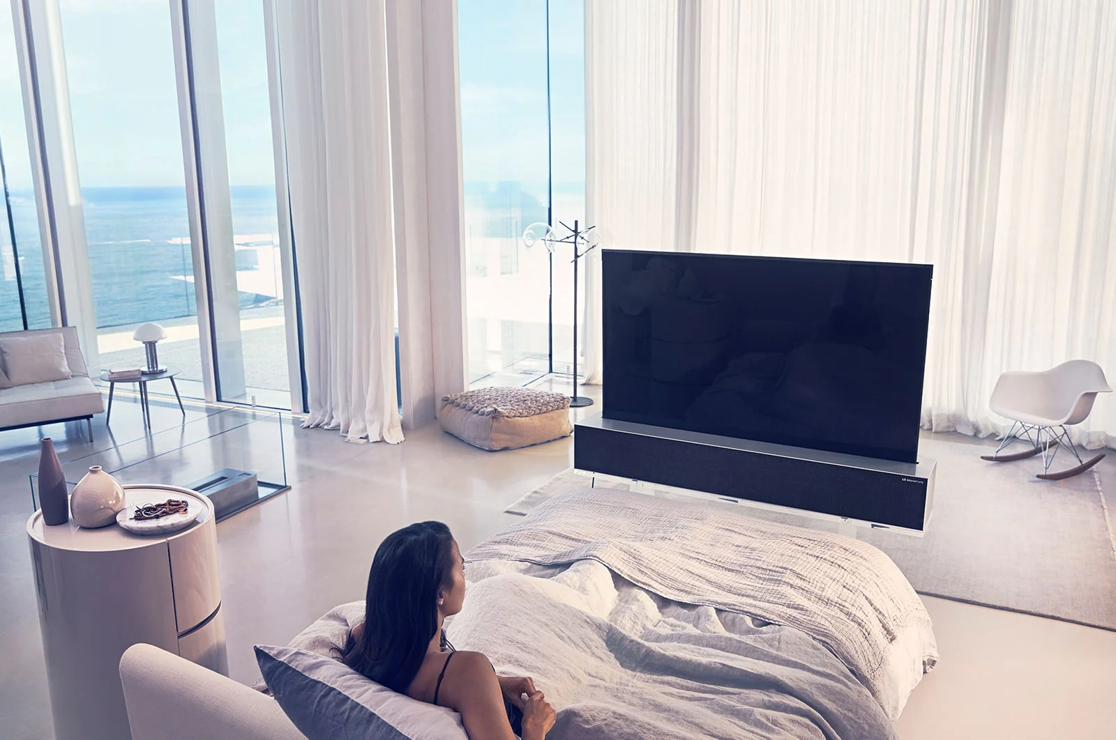 LG SIGNATURE OLED R 65'' Class Rollable 4K Smart TV w/ AI ThinQ® (64.5