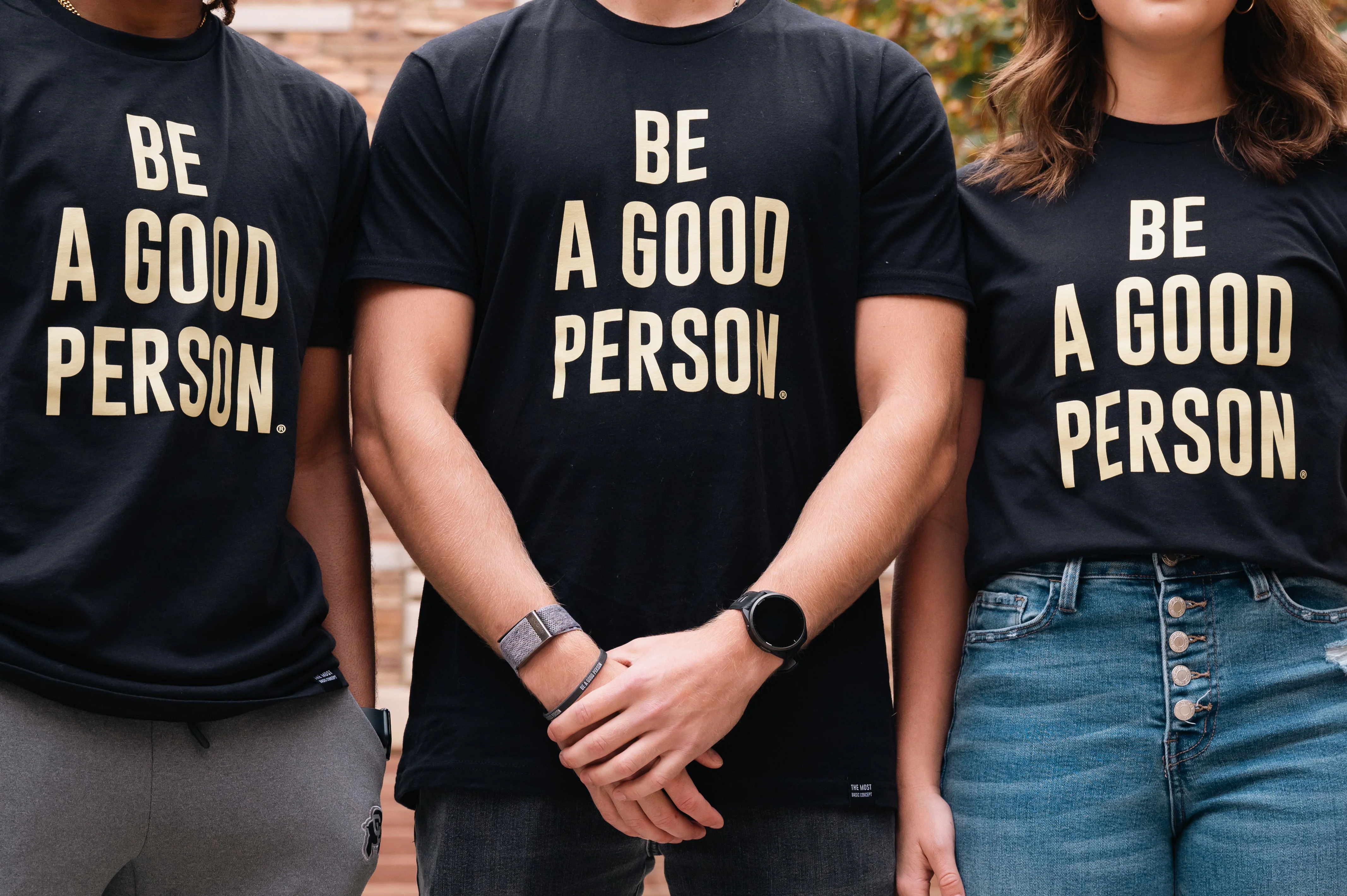 Signature T-Shirt - Graceful Gold