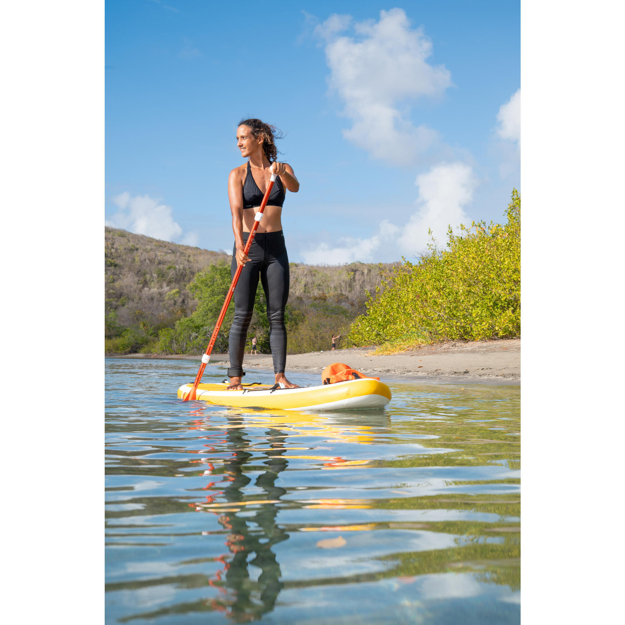 100 COMPACT 8FT (S) INFLATABLE STAND-UP PADDLEBOARD - YELLOW/WHITE (up to 60kg)