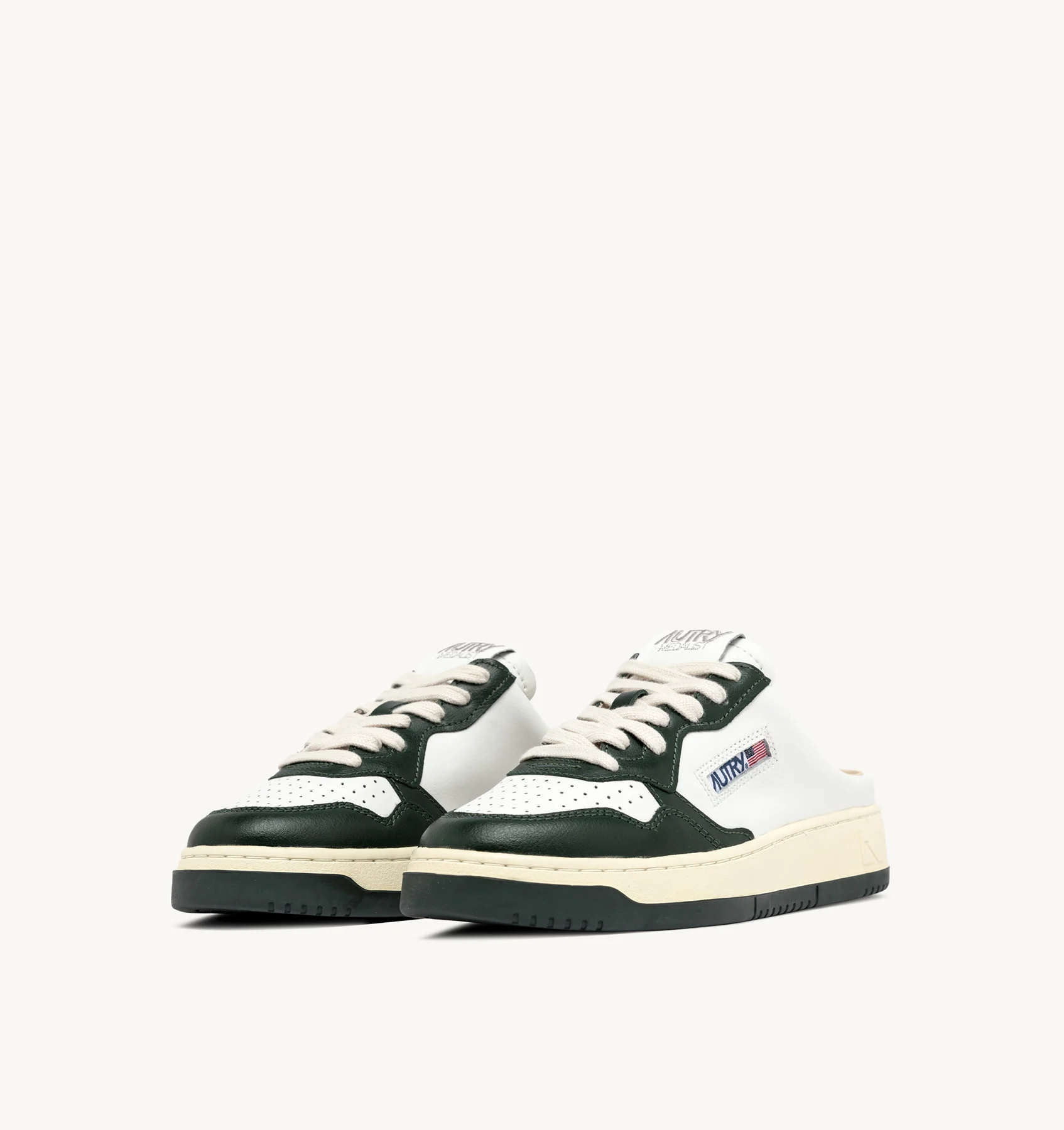 MEDALIST MULE SNEAKERS IN WHITE AND MOUNTAIN LEATHER