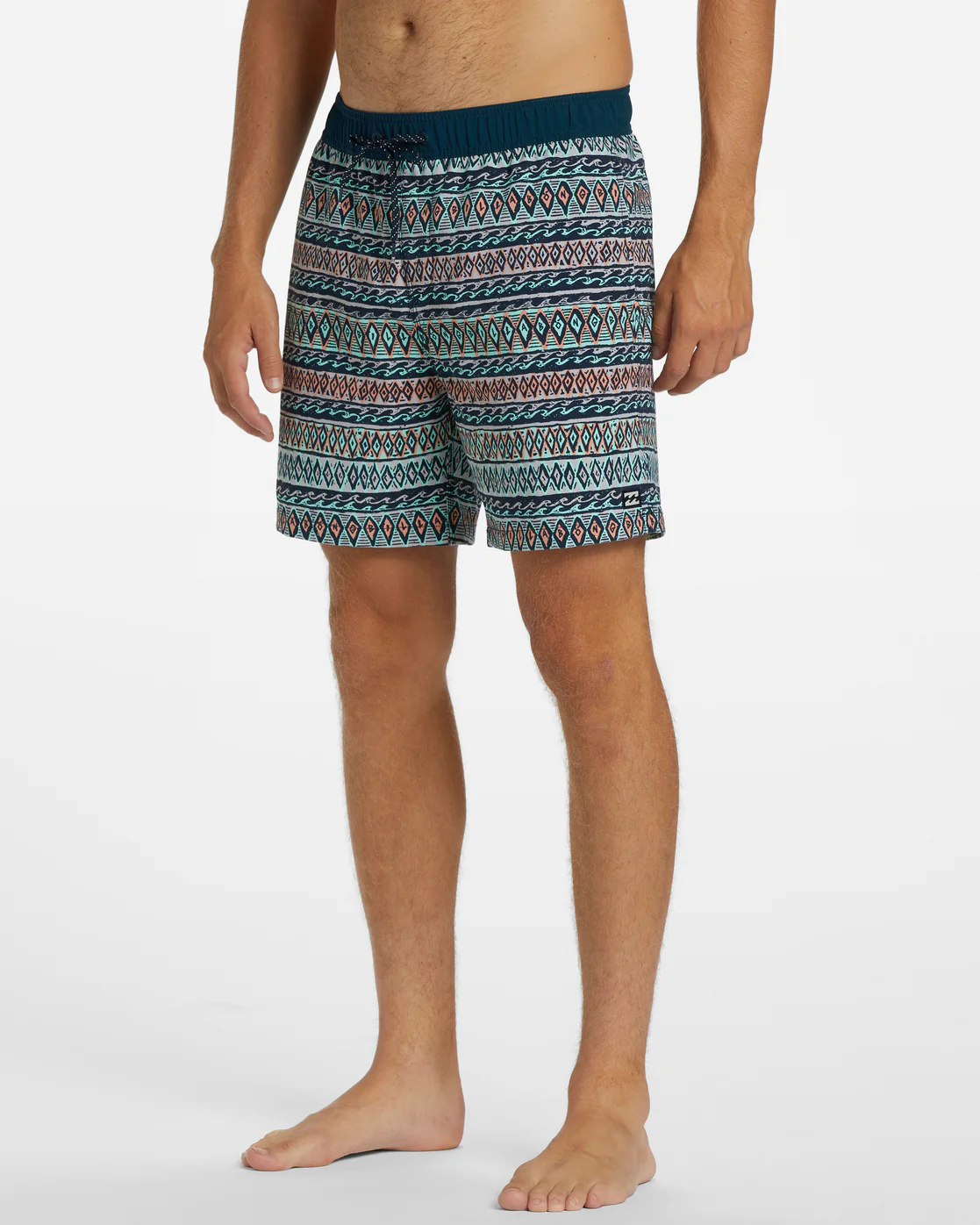 Billabong Sundays Layback 17