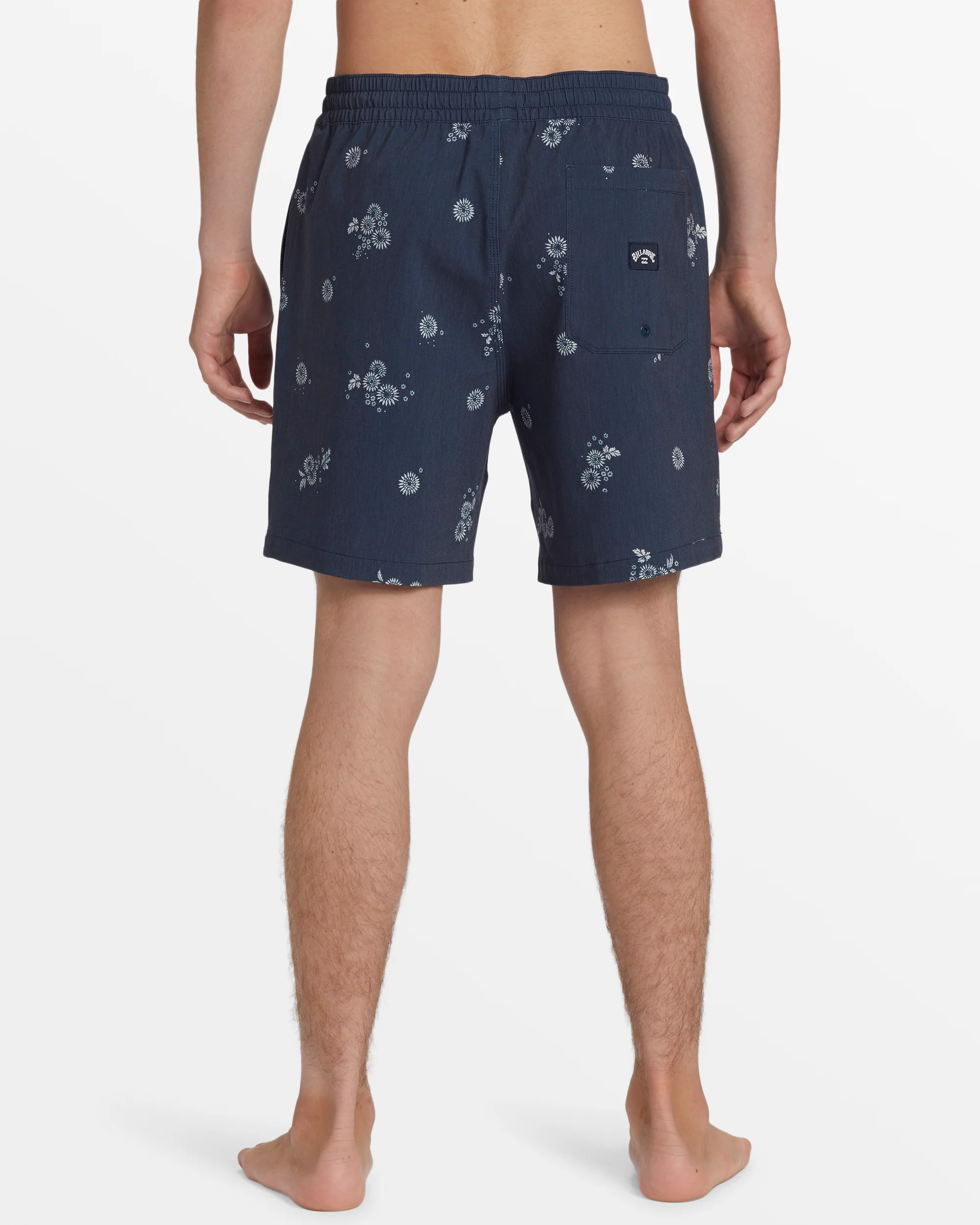 Billabong Sundays Layback 17