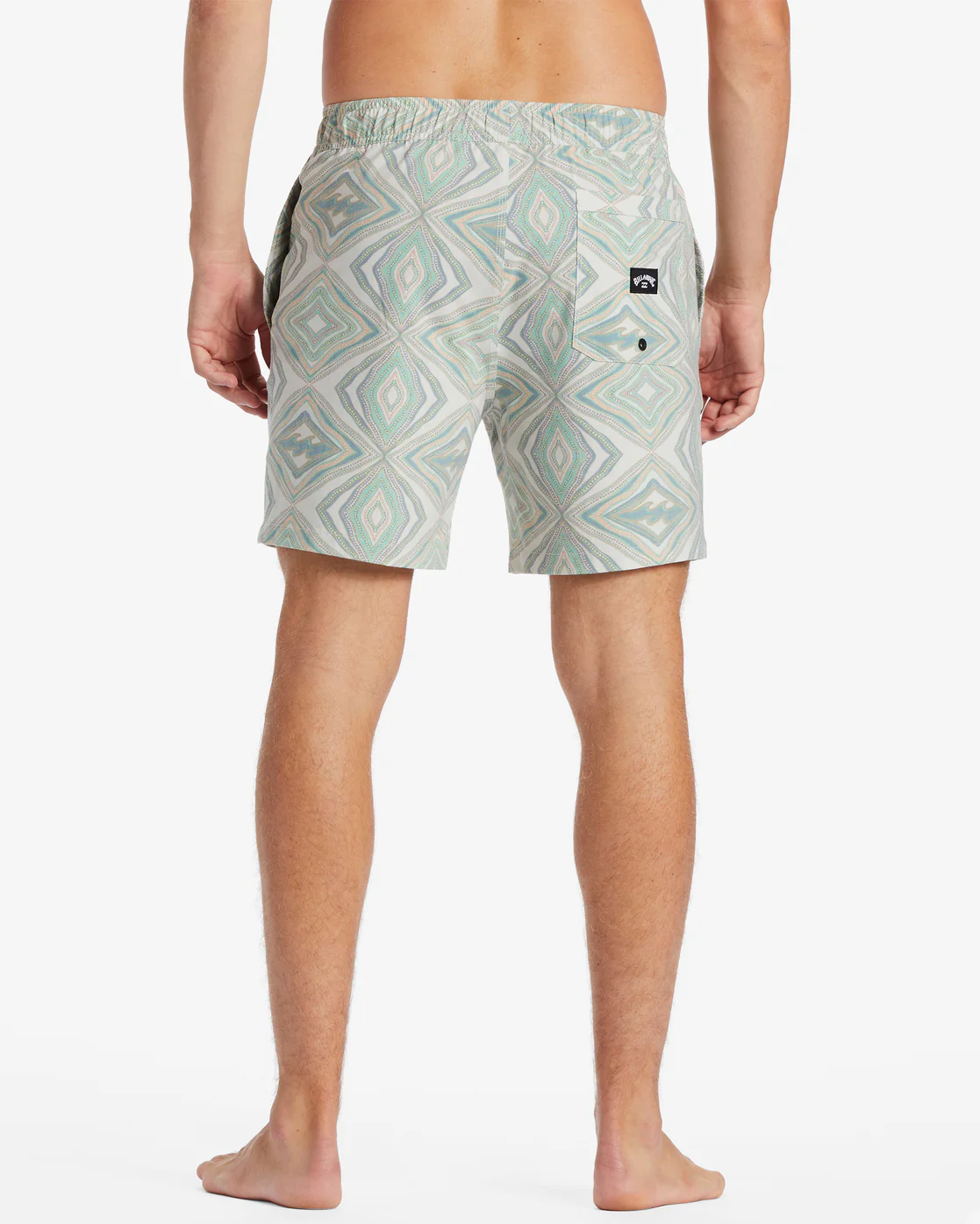 Billabong Sundays Layback 17