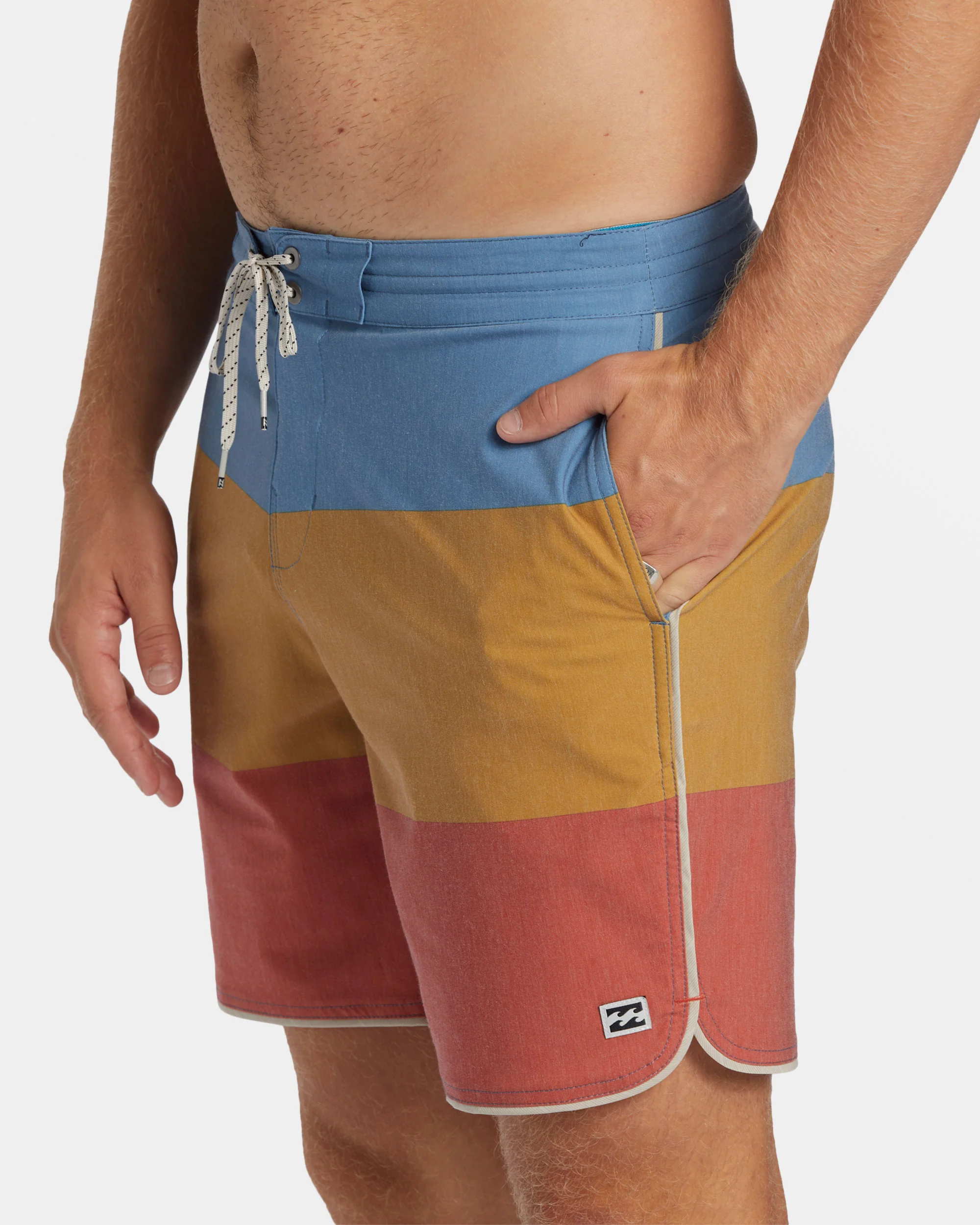 Billabong 73 Lo Tide 18
