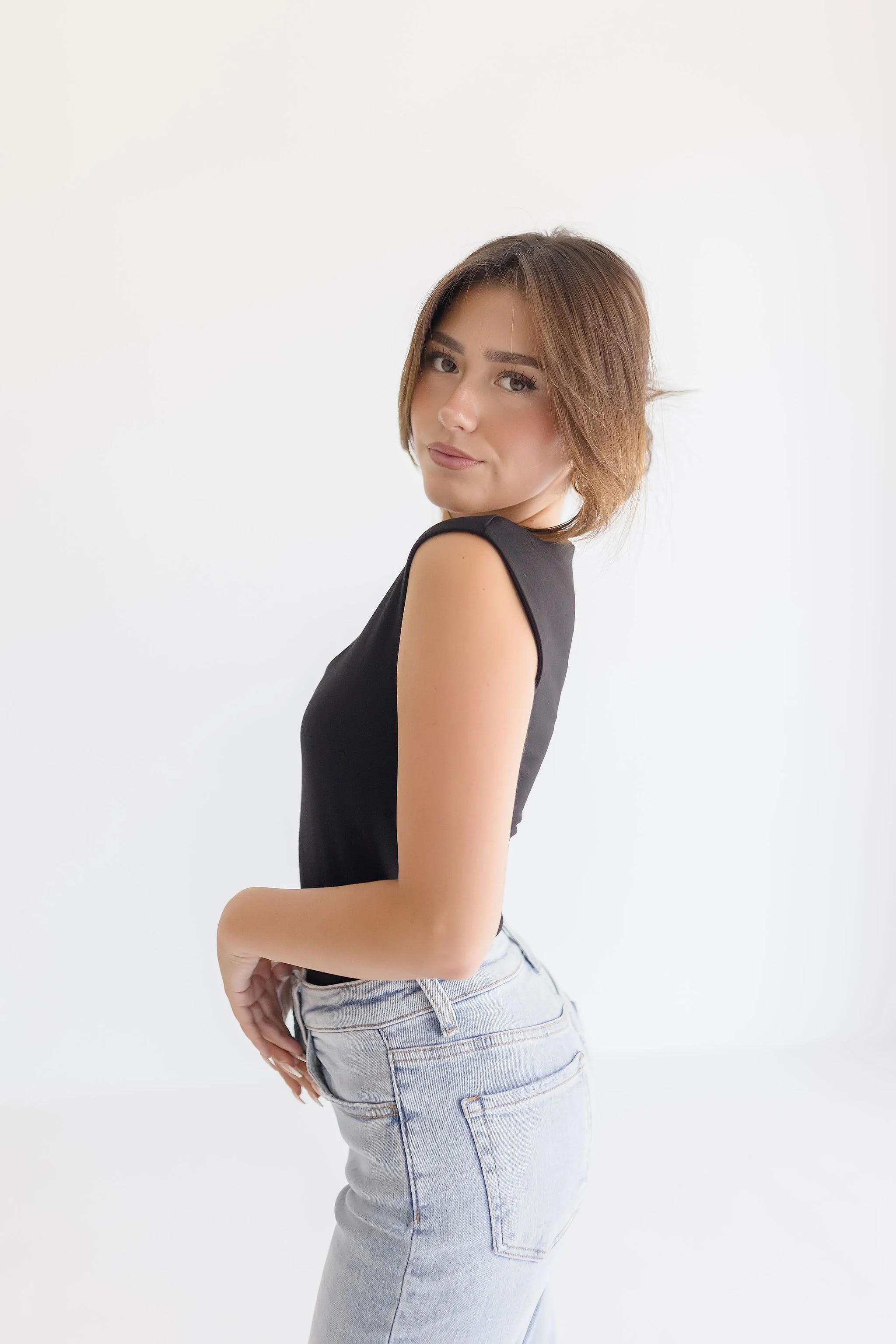 Abbi Cap Sleeve Scoop Neck Top Black