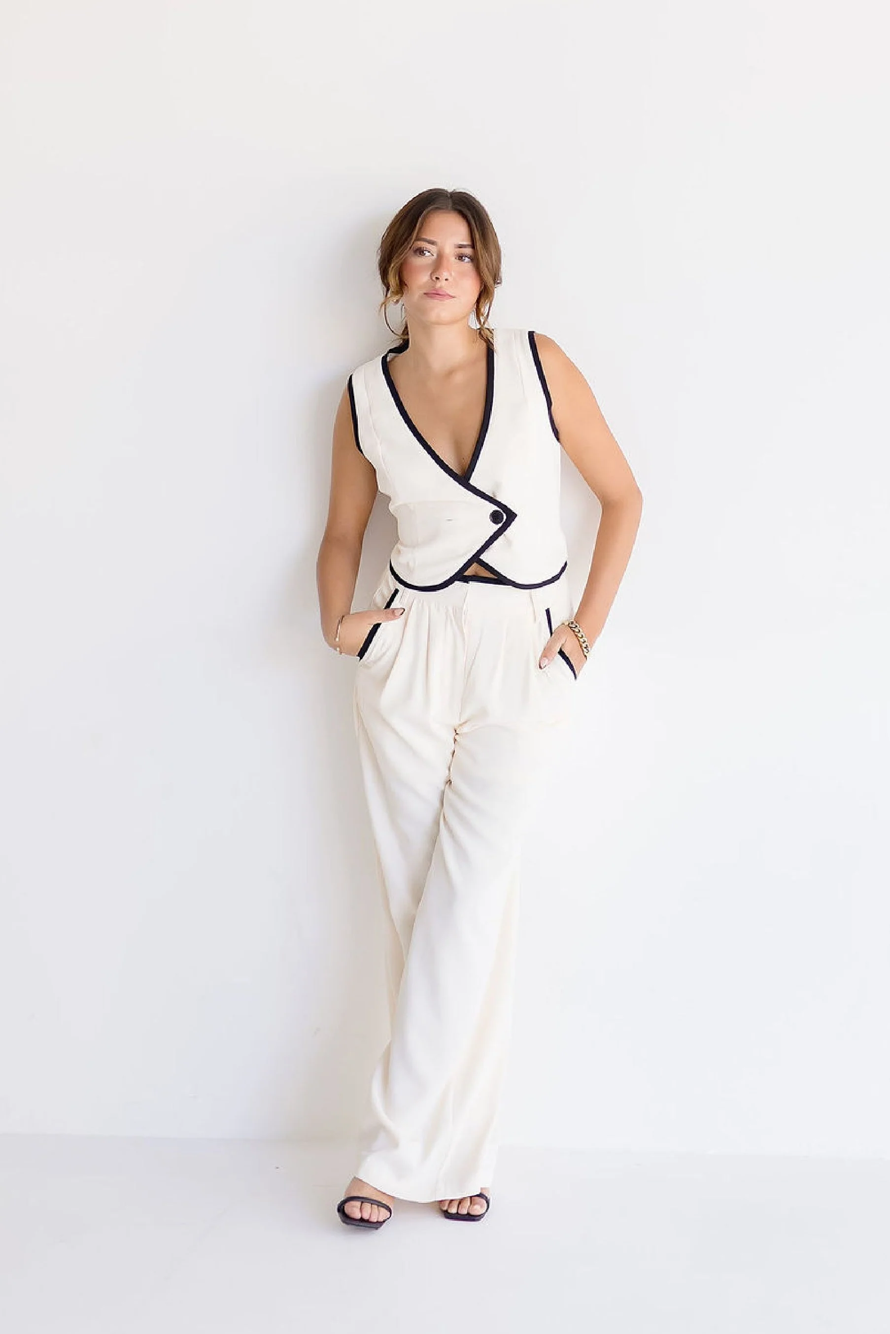 Ellie Contrasting Edge Wide Leg Pants Cream