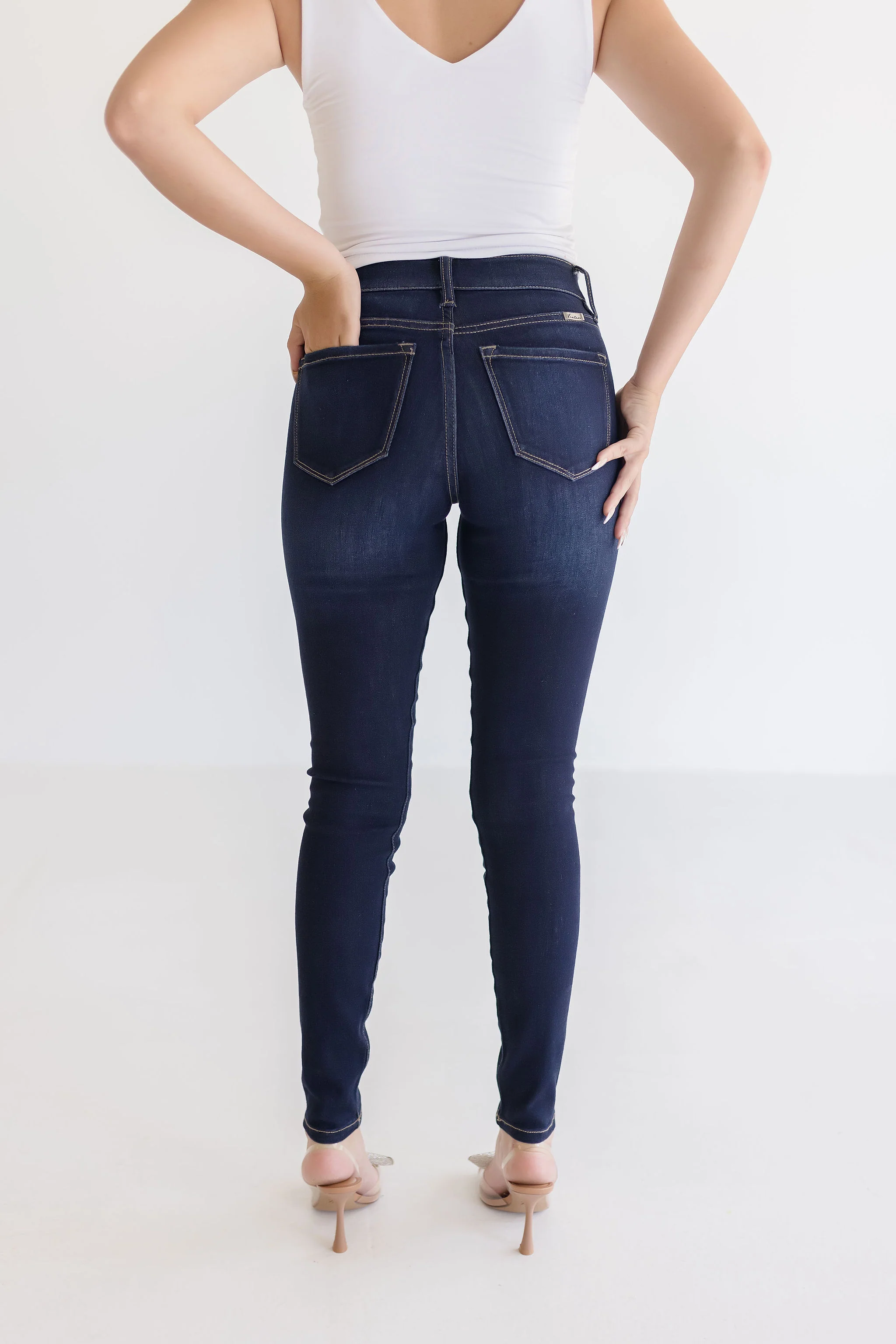 Darcy High Rise Skinny Jeans Dark Wash