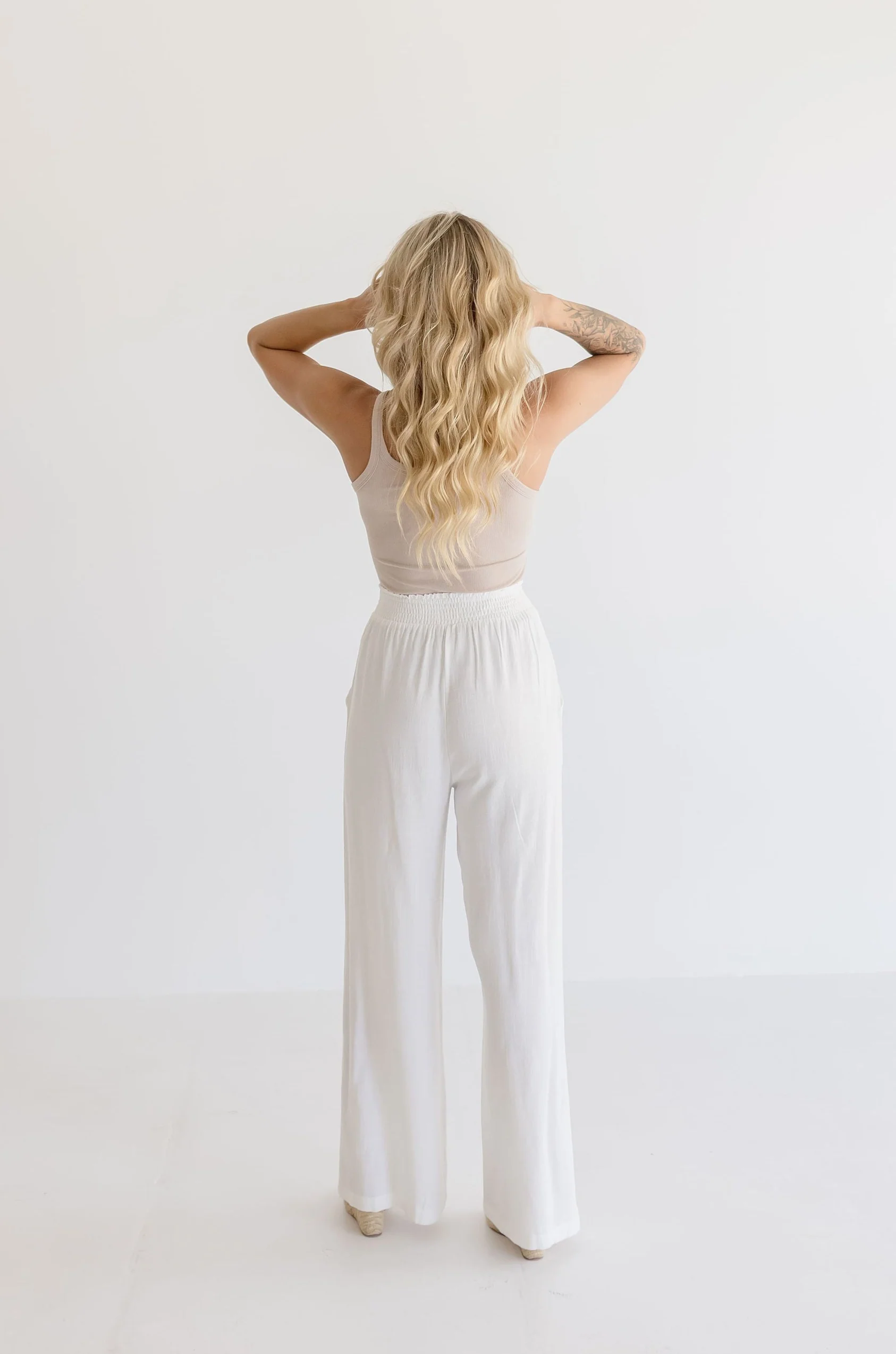 Carson Ribbed Knit Sleeveless Tank Top Taupe