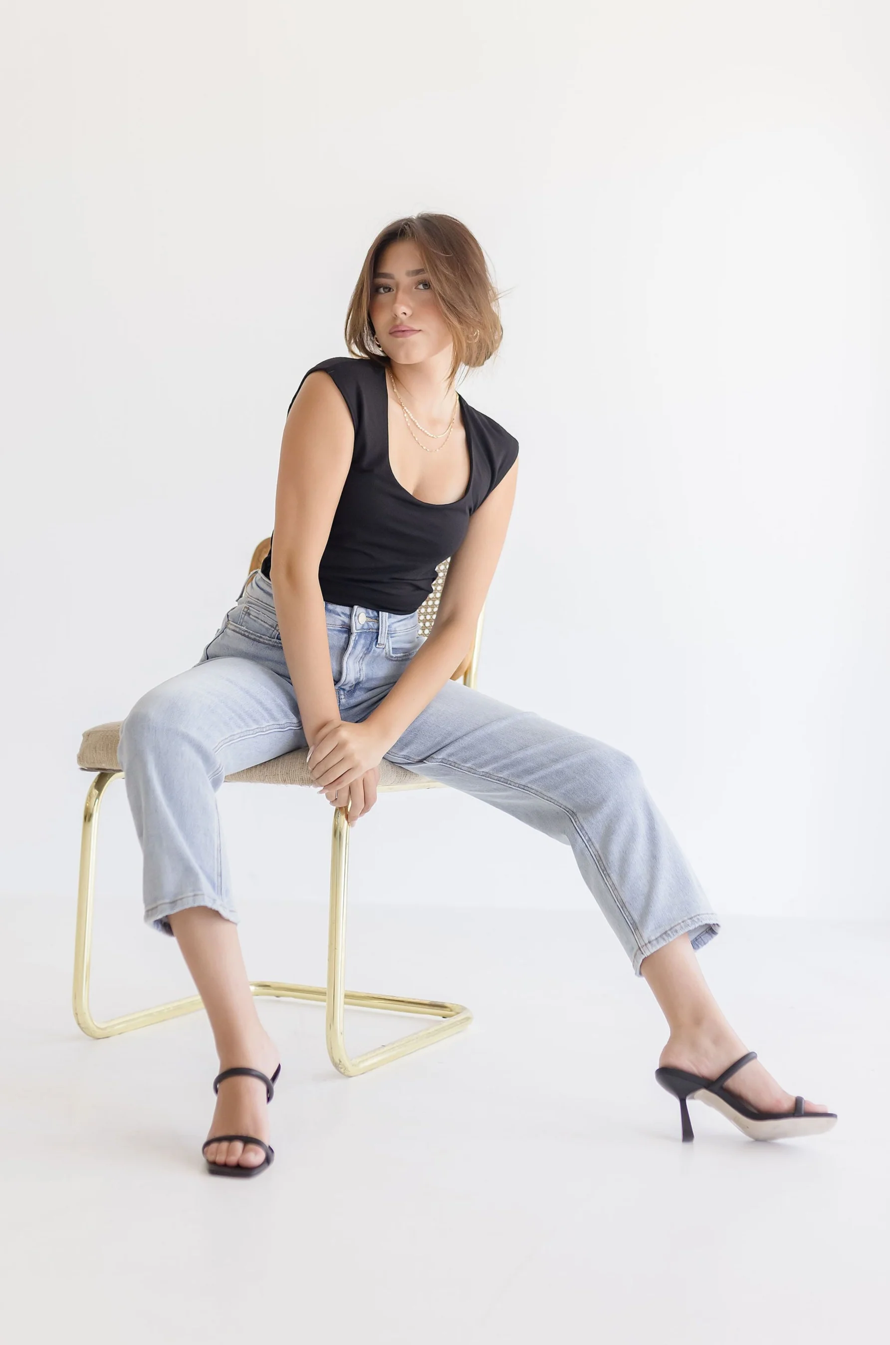 Abbi Cap Sleeve Scoop Neck Top Black