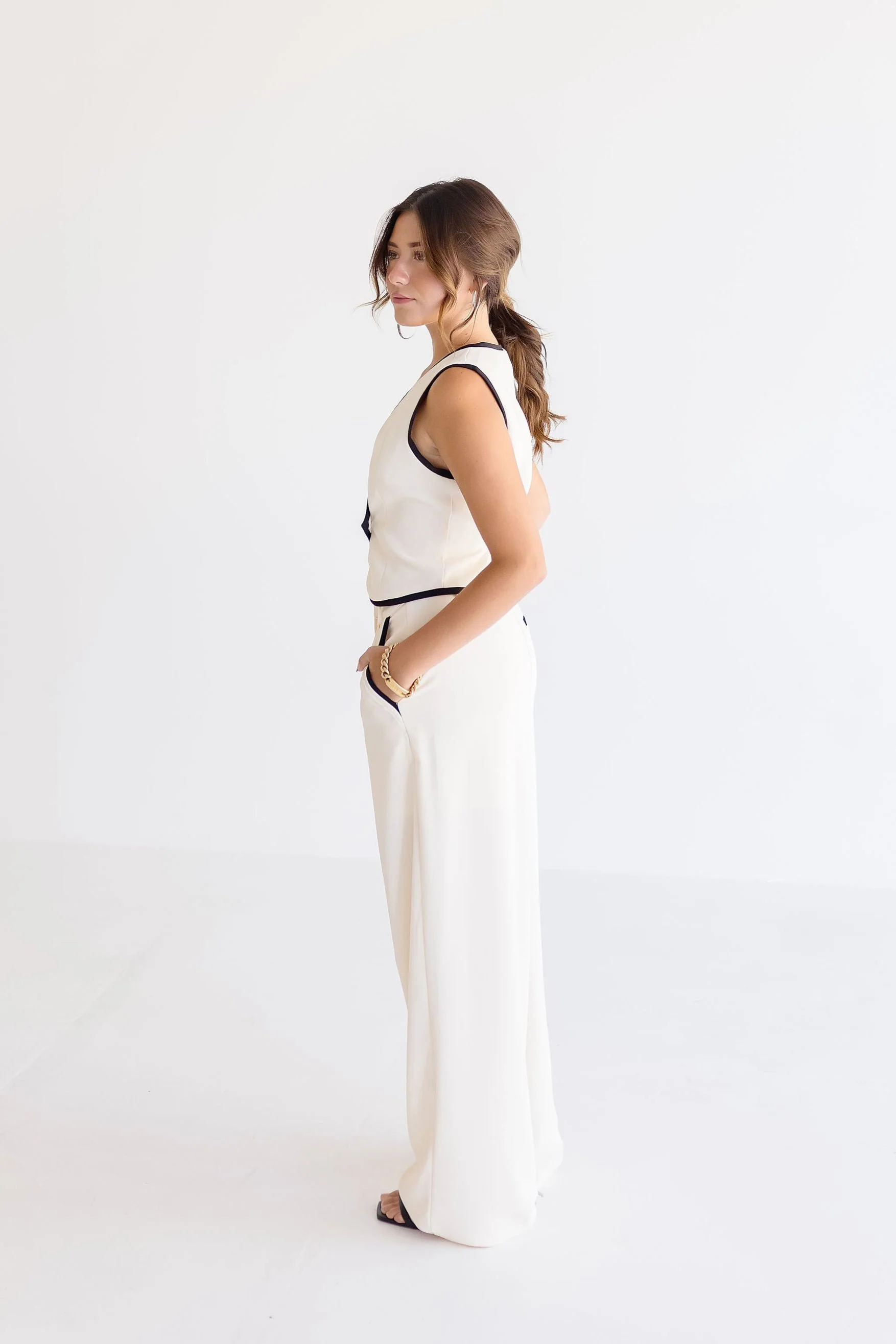 Ellie Contrasting Edge Wide Leg Pants Cream