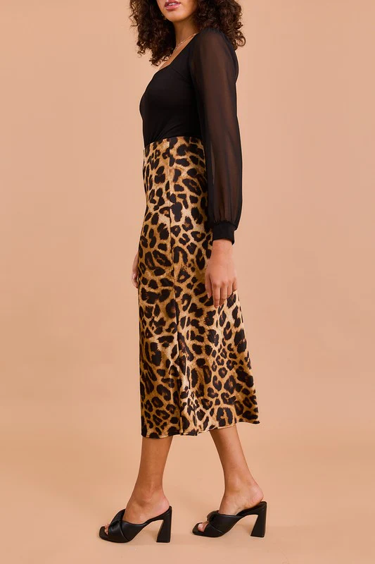 Waitlist 10/5 ♥ Delaney Leopard Print Midi Skirt Taupe