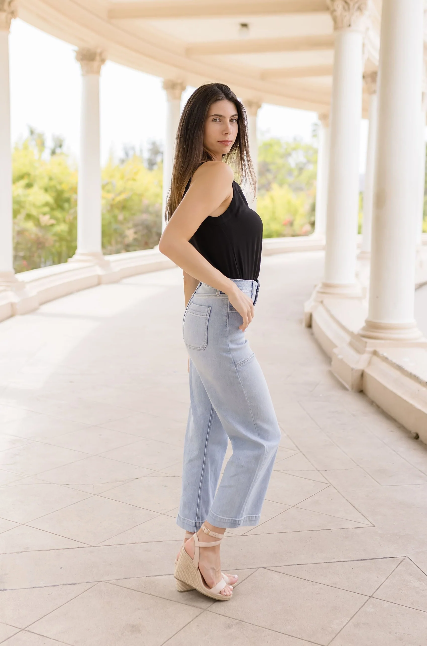 April Sleeveless V Neck Top Black