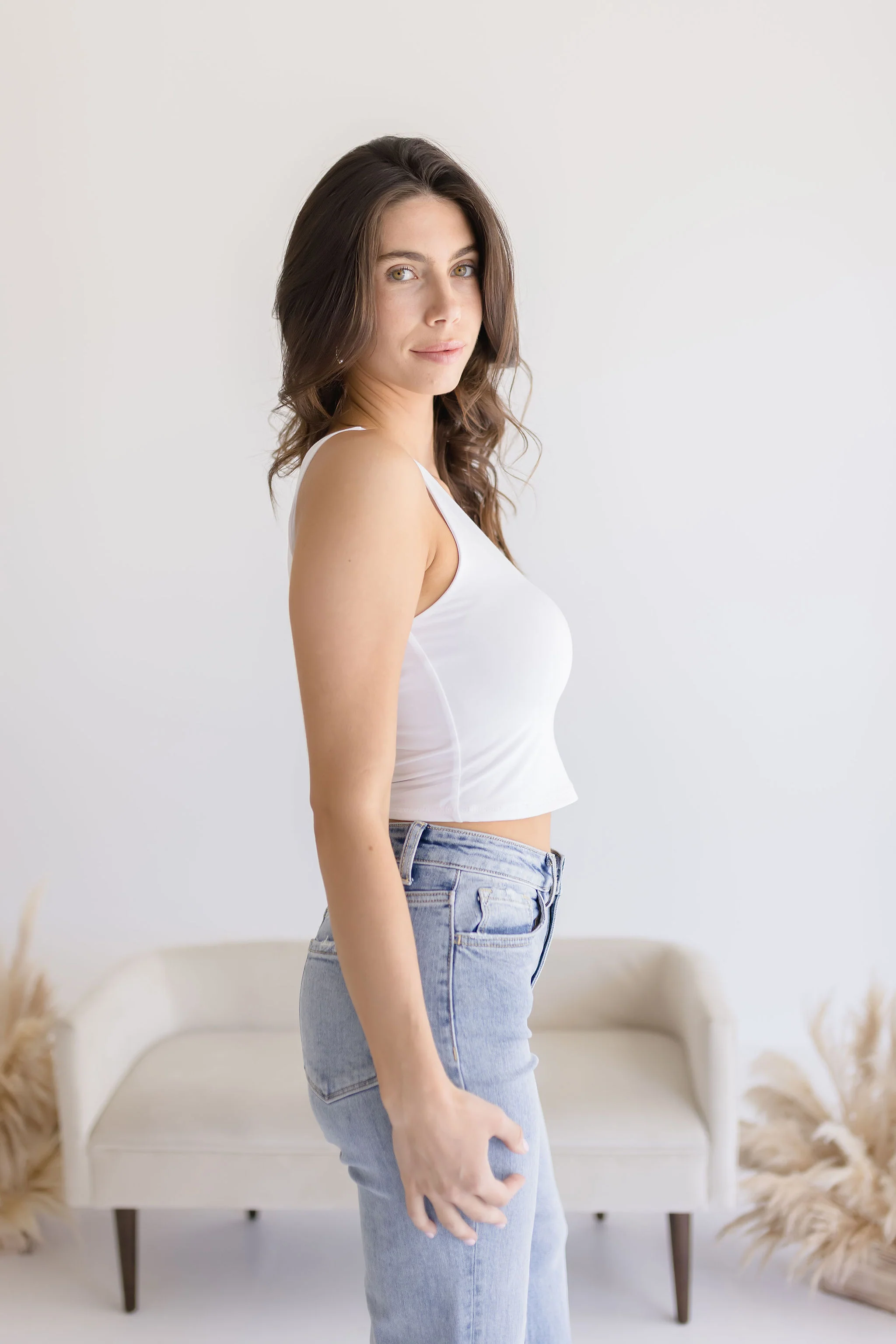 Leighton Sleeveless V Neck Crop Top White