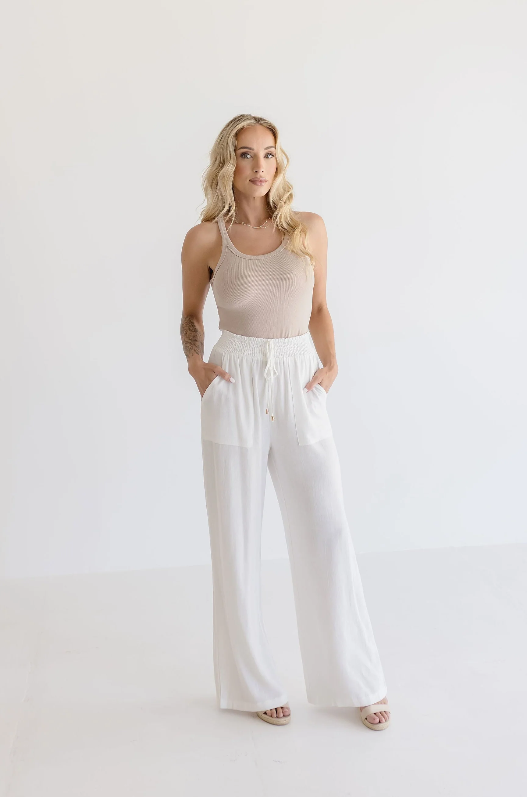 Carson Ribbed Knit Sleeveless Tank Top Taupe