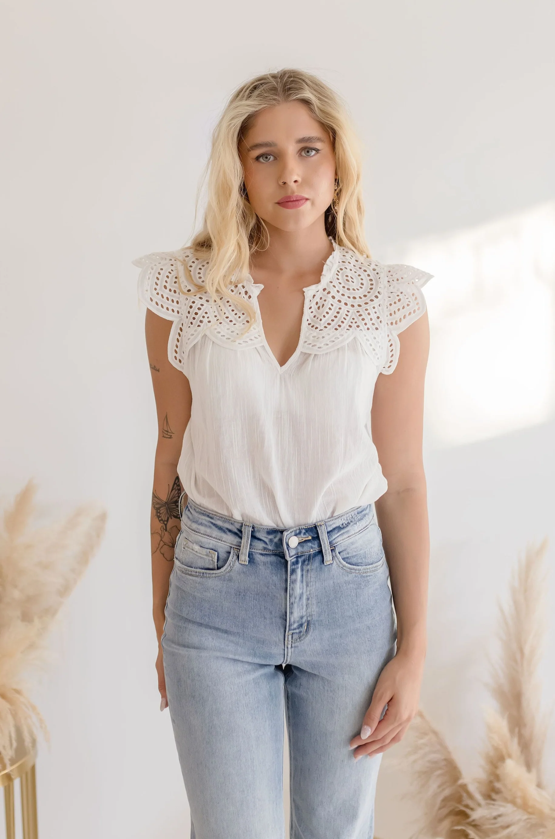 Keisha Embroidered Cap Sleeve Top White