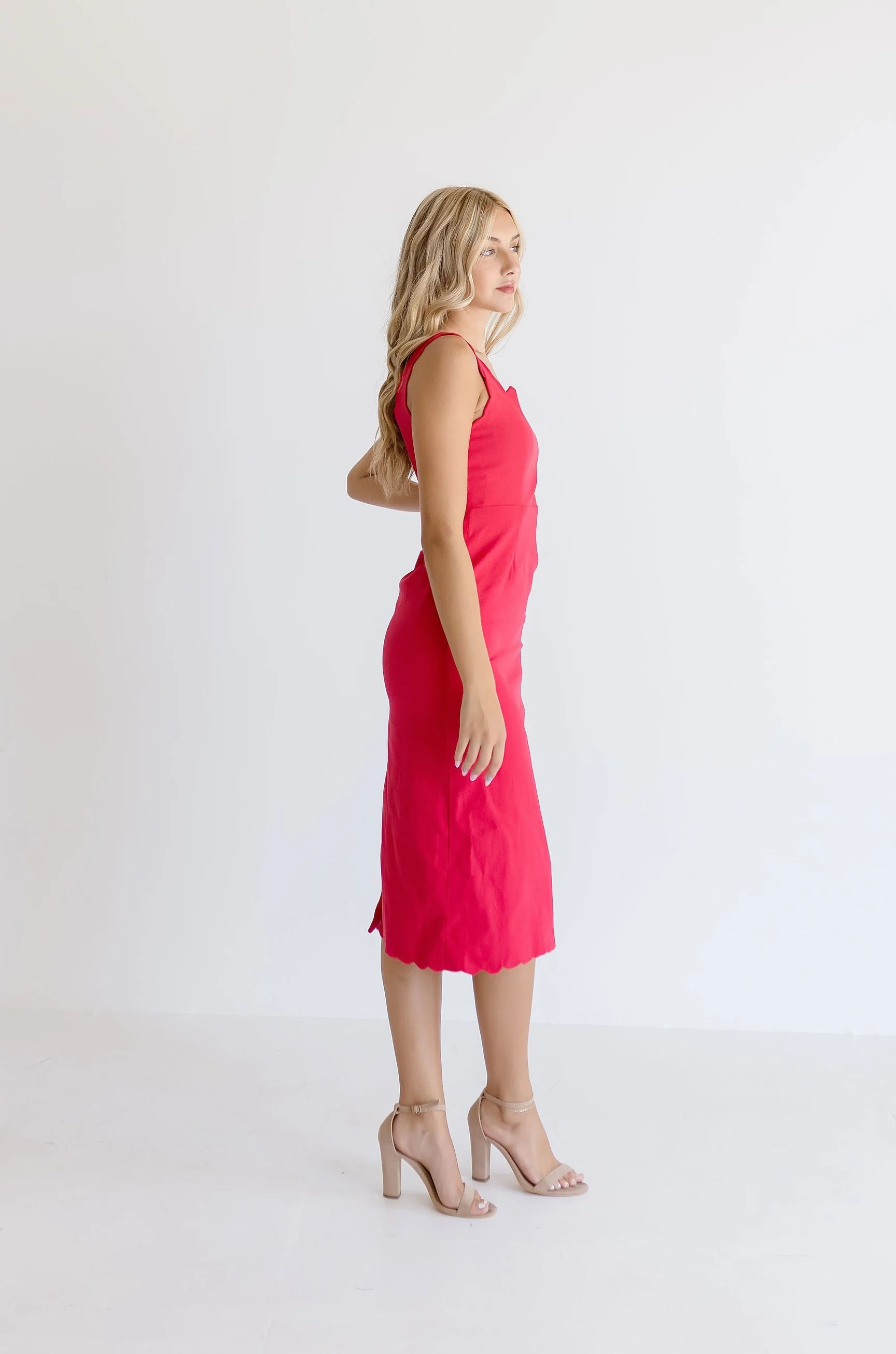 Alyce Sleeveless Scalloped Linen Midi Dress Red