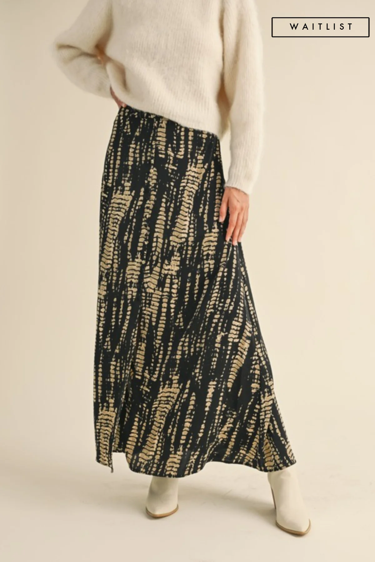 Waitlist 8/31 ♥ Audrina Abstract Print Maxi Skirt Black