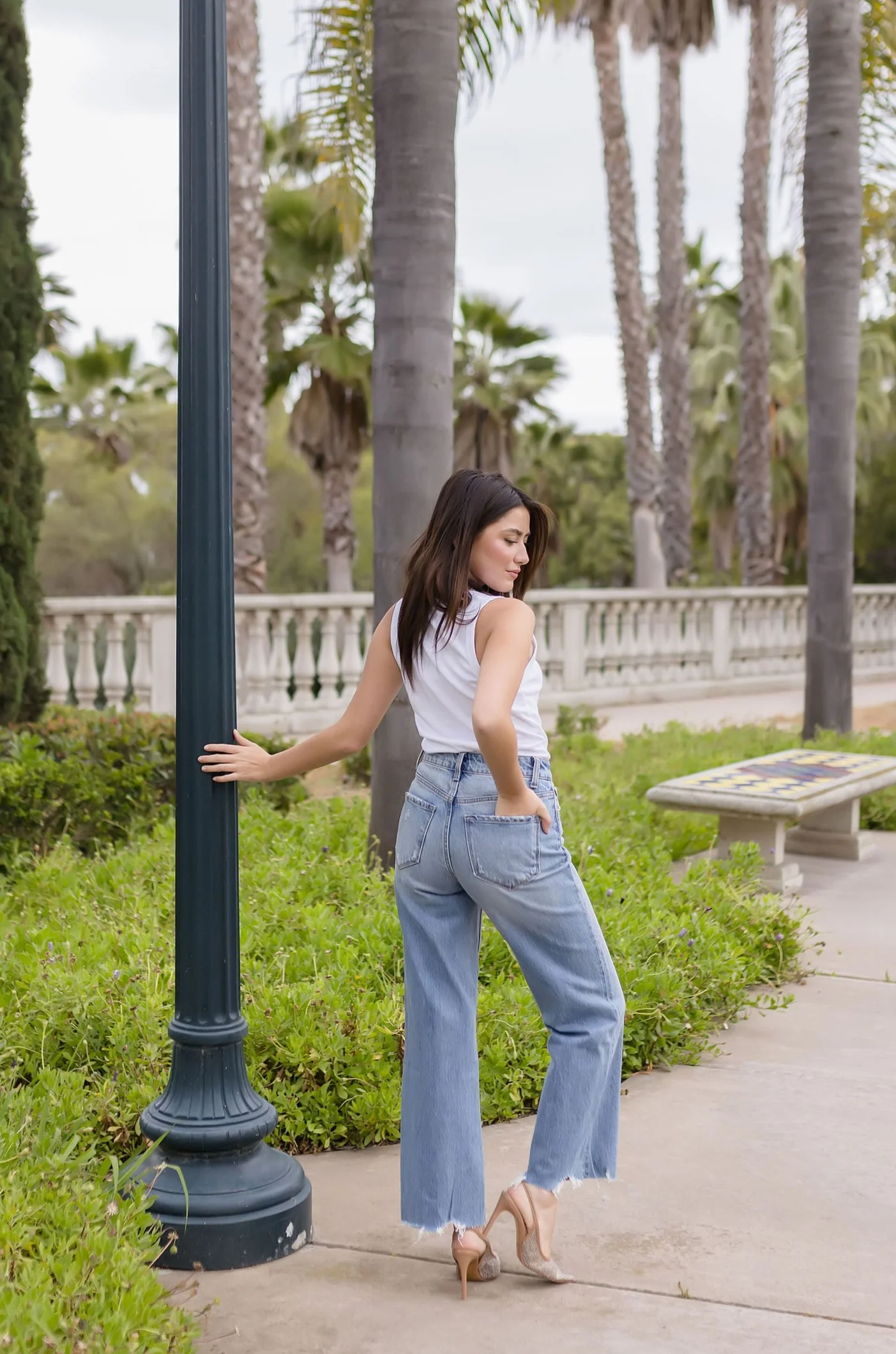 Janelle High Rise Crop Wide Leg Jeans Medium Wash