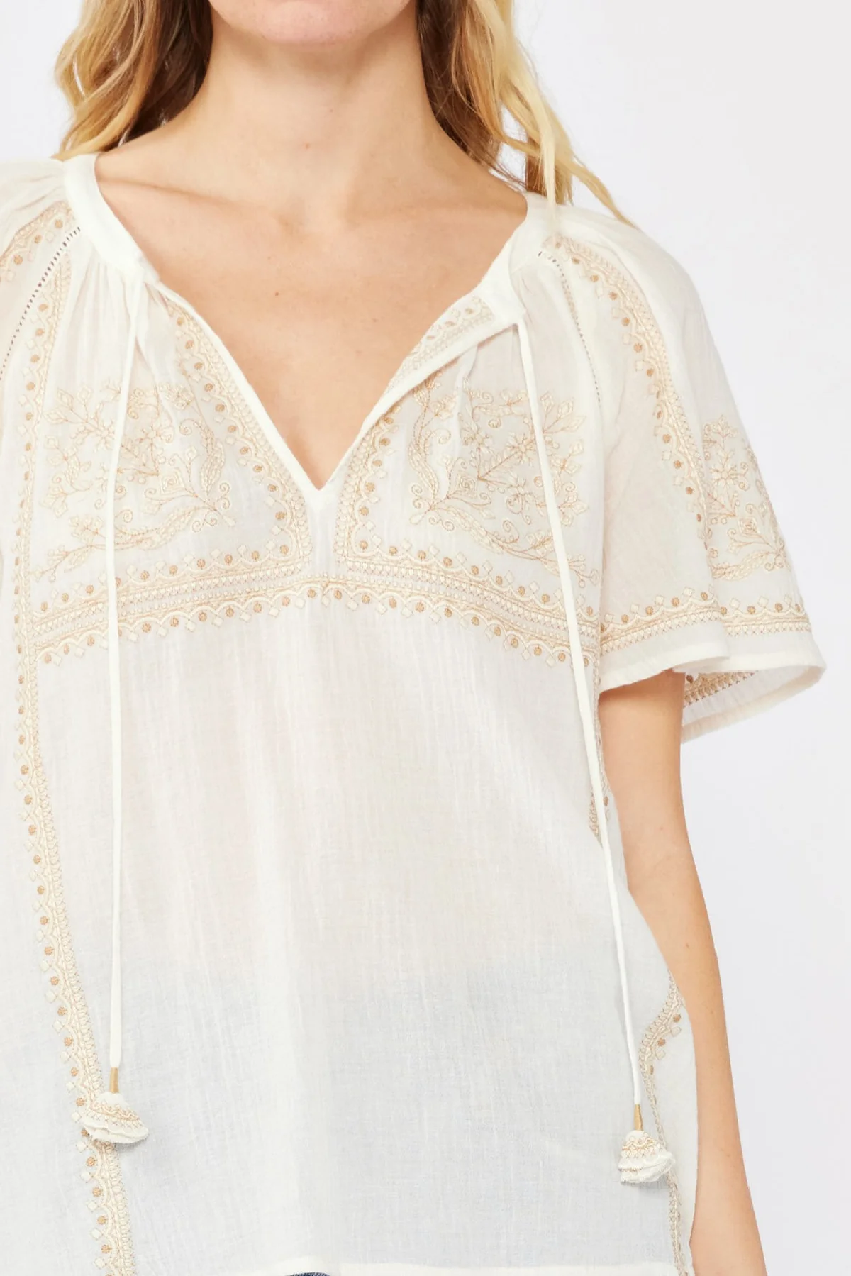 Jolene Short Sleeve Embroidered Floral Top Taupe