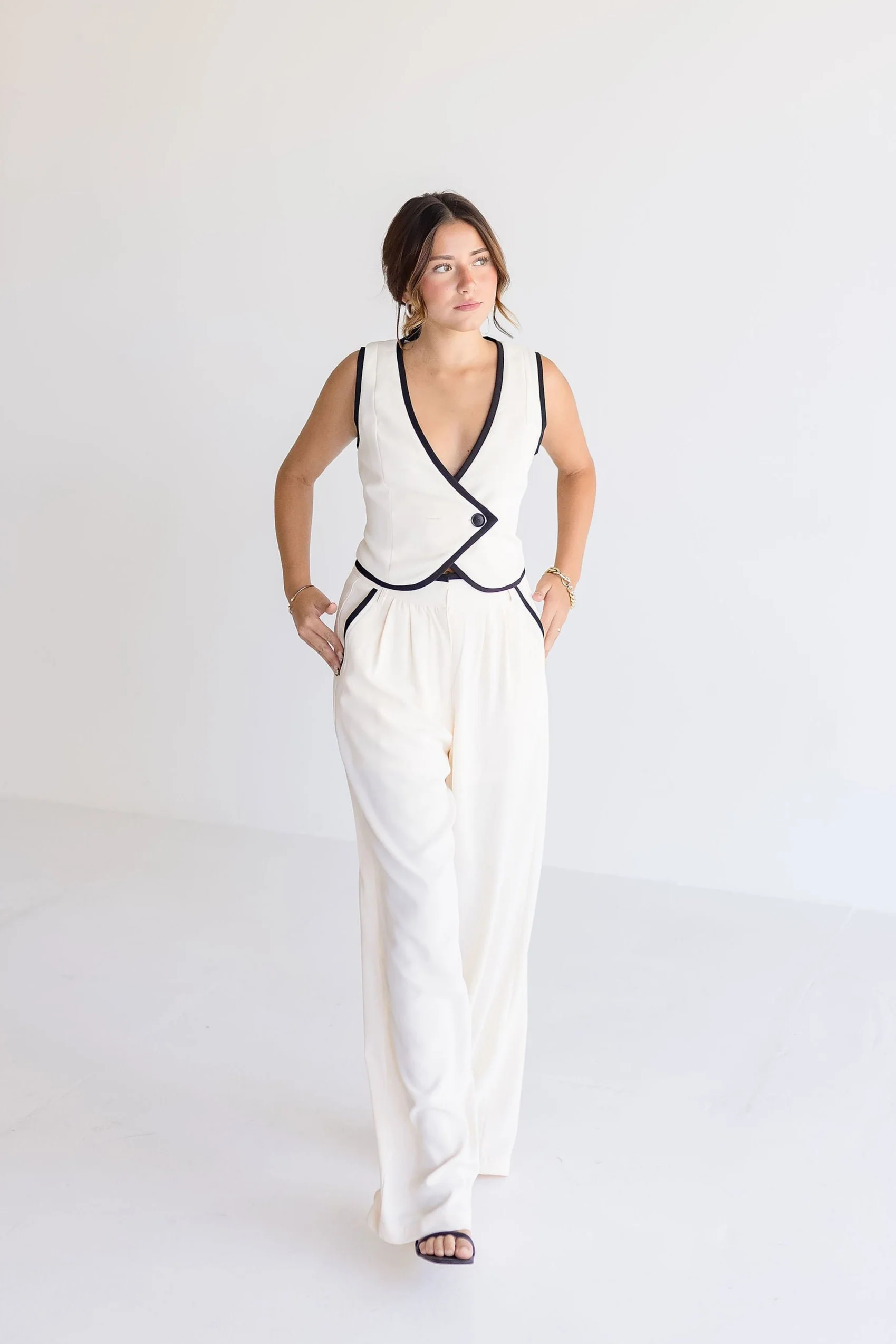 Ellie Contrasting Edge Wide Leg Pants Cream