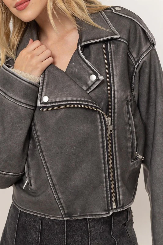 Waitlist 9/10 ♥ Peyton Vegan Leather Cropped Moto Jacket Black