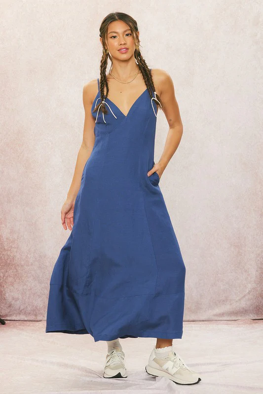 Britton Sleeveless Open Back Linen Maxi Dress Navy