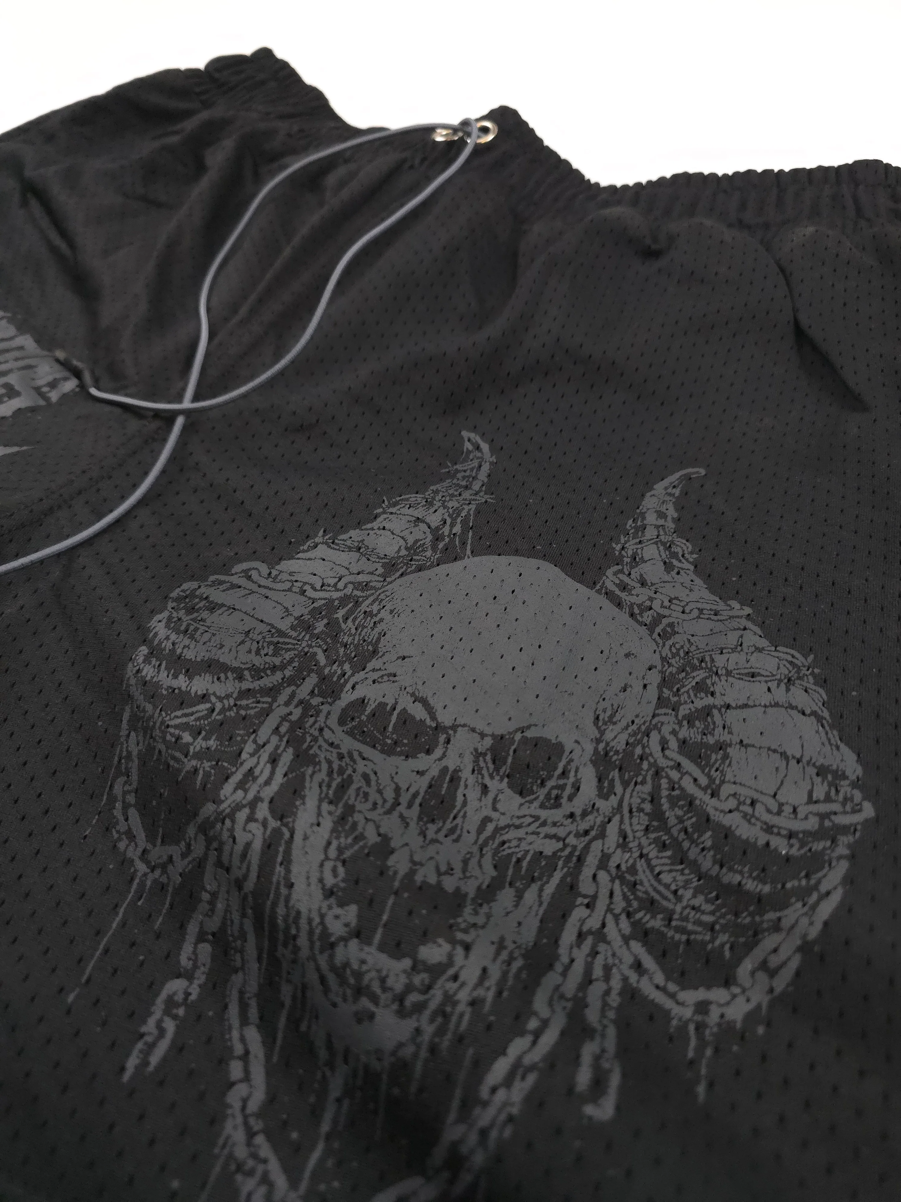 Chains Mesh Shorts Black