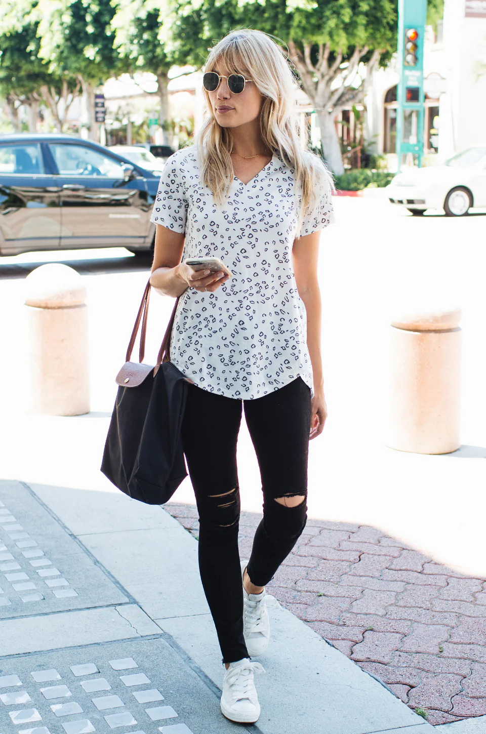 Amaryllis Tee (Prints)