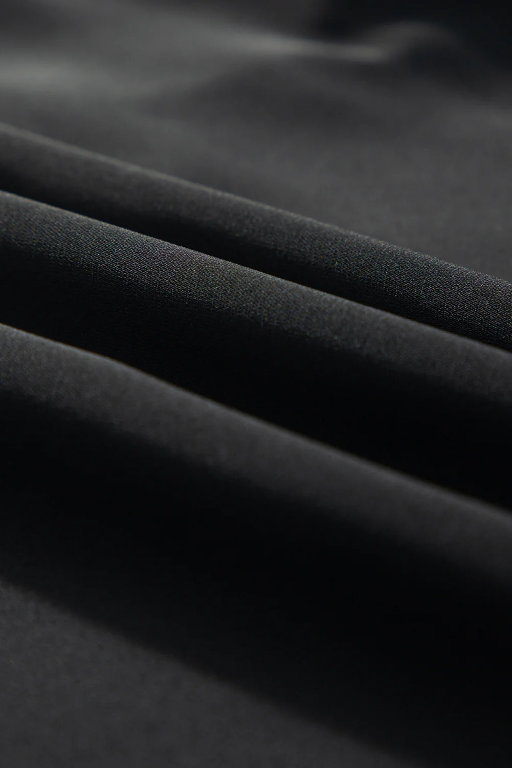 Black Contrast Applique Mesh Half Sleeve Blouse