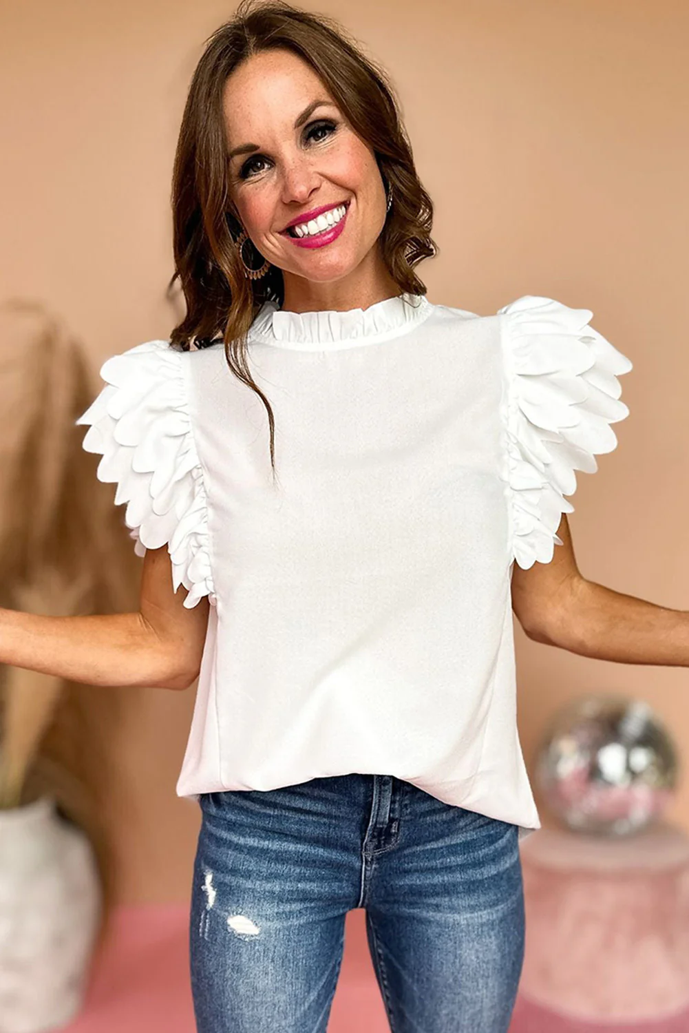 Scalloped Ruffle Sleeve Top