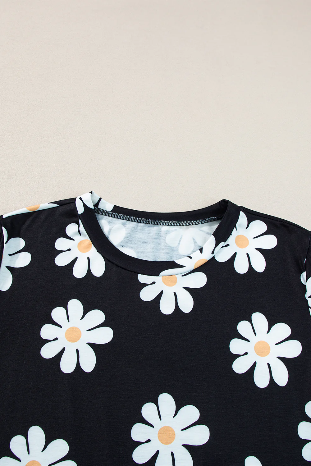Daisy Printed Crewneck T Shirt
