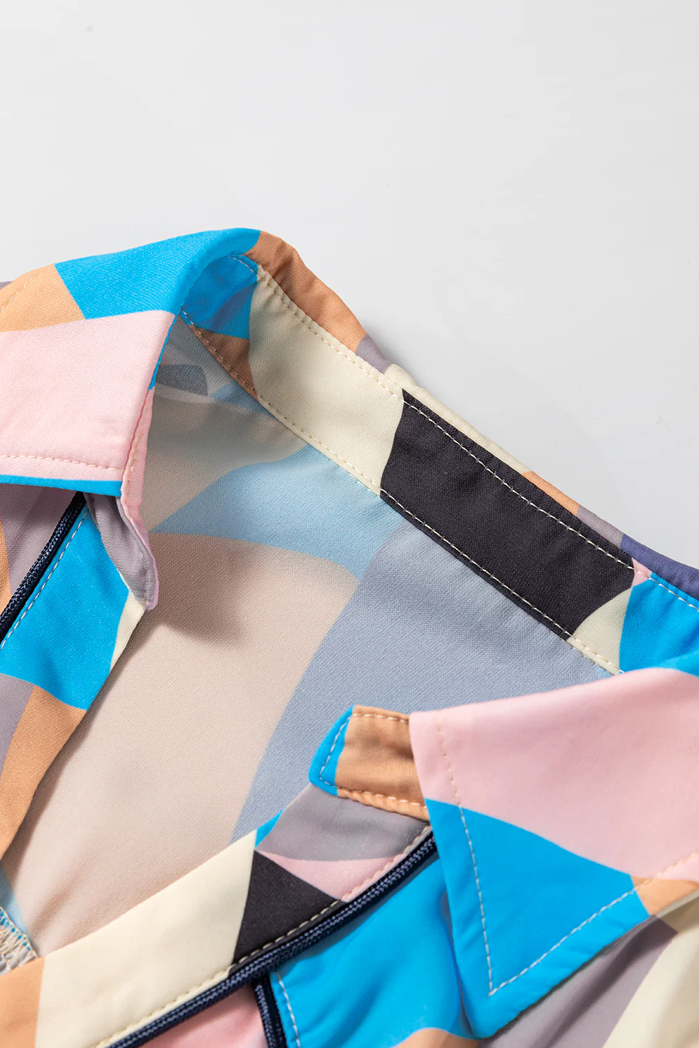 Geometric Print Ruffled Cap Sleeve Collared Mini Dress